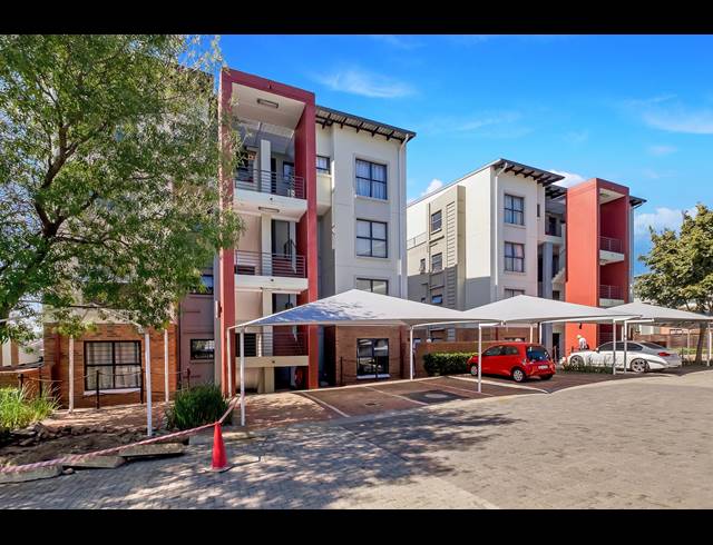 3 BEDROOM APARTMENT FOR SALE IN DAINFERN